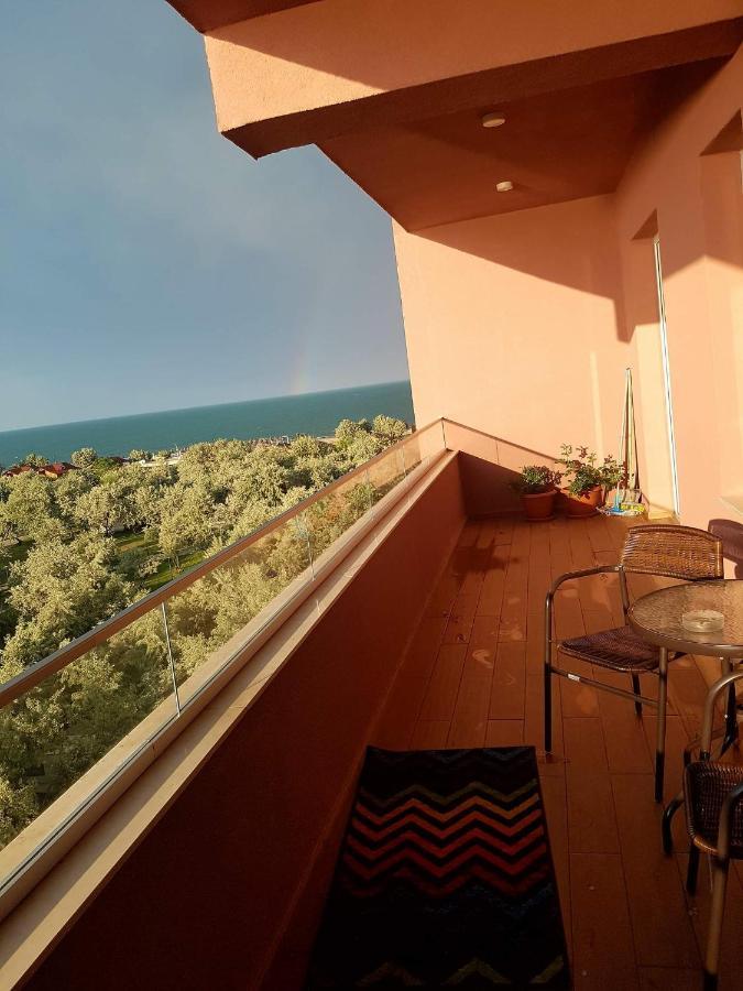 מאמאיה Apartament Criss Lotus מראה חיצוני תמונה